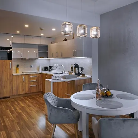 Donovall * 多纳瓦利